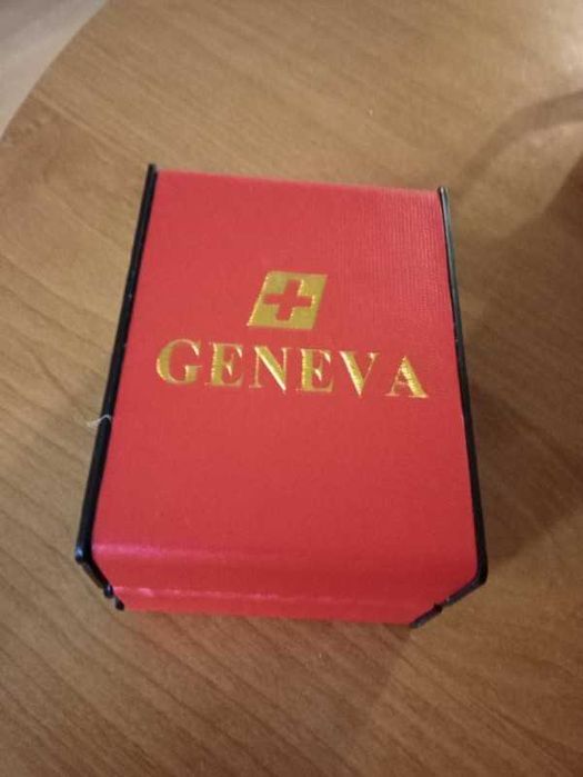 zegarek GENEVA - replika - w oryginalnym opakowaniu.
