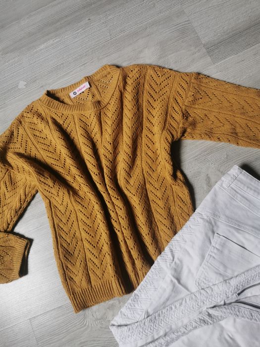 Sweter camel jodełka