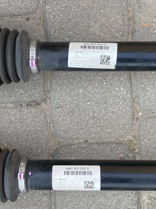 Піввісь напіввісь полуось audi q7 4m q8 перід зад ліва права