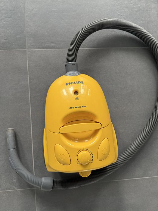 Пилосос Philips 1400W | Потужний | Робочий | Недорого