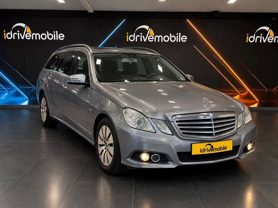 Mercedes-Benz E 220 CDi Elegance BE Auto.140g
