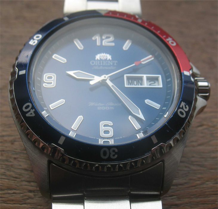 Relógio Mecânico Orient Mako II - Automatic - Water Resistant - 200m