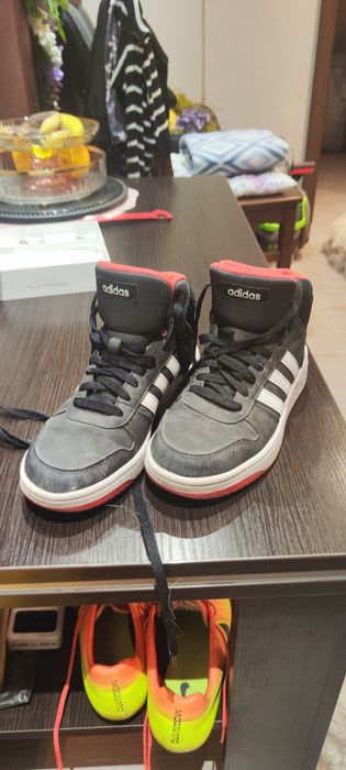 Buty Adidas sneakersy