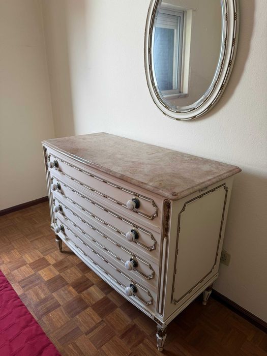 Vendo Mobilia de Quarto Individual/Conjunto