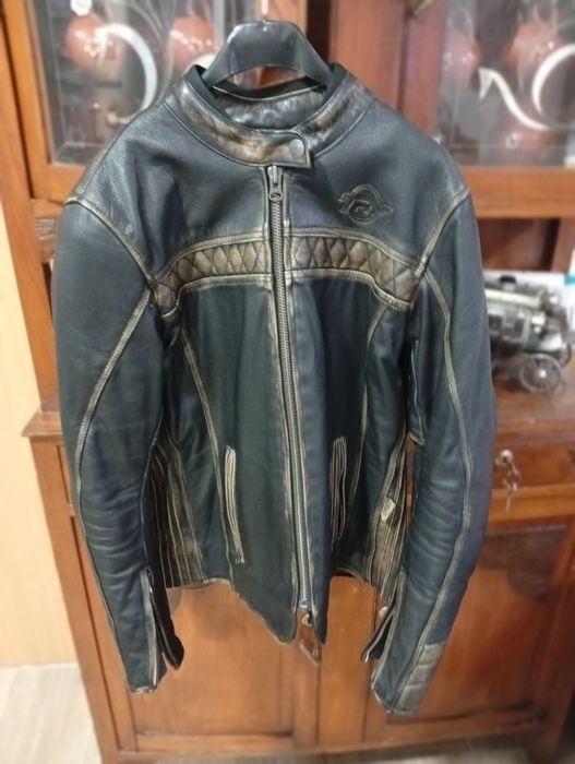 Vendo casaco motard impecável