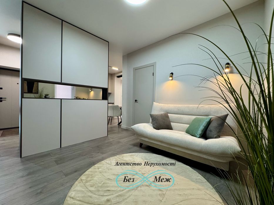 Дизайнерська 2к з ремонтом 60 кв м Софія Резиденс