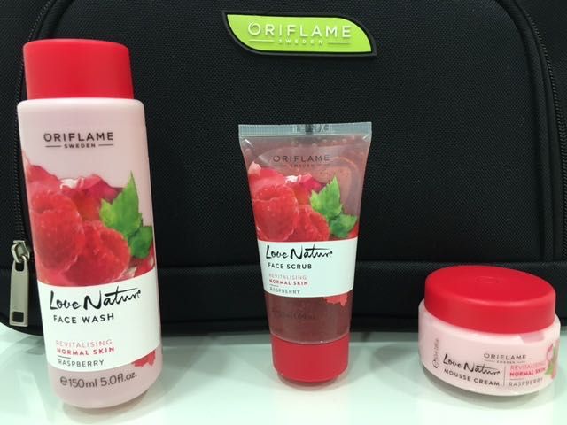 Limpeza + Esfoliante + Creme de Rosto Framboesa