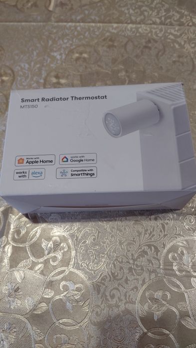 Розумна термоголовка для радіатора Meross Smart Thermostat Valve (MTS150) Apple HomeKit