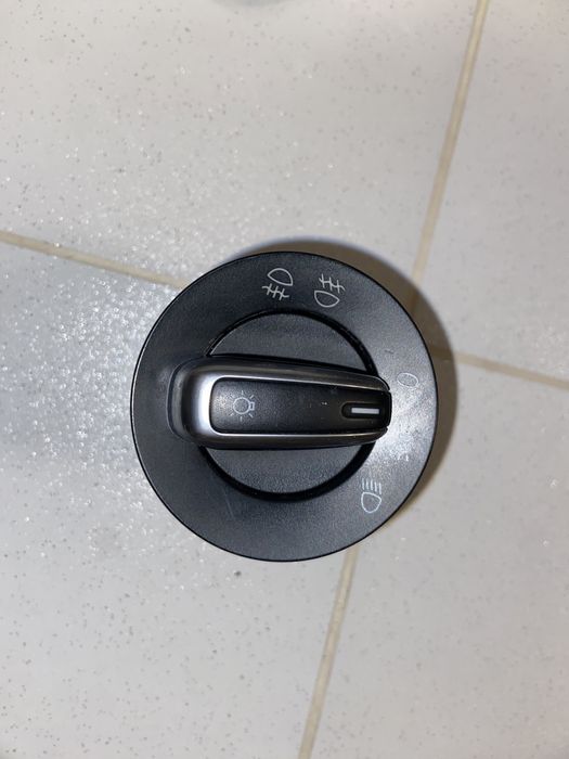 Вимикач світла vw 09-17рік  ОРИГІНАЛ  3C8 941 431 C