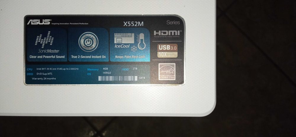 Portátil Asus - Rigorosamente impecável