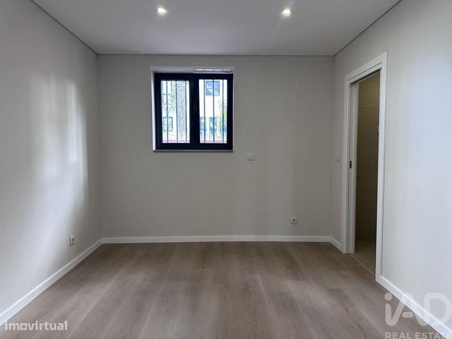 Apartamento T3 em Guarda de 91,1 m2