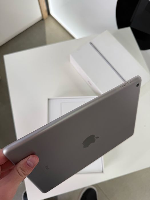 iPad 5 32GB Space Gray | Wi-Fi
