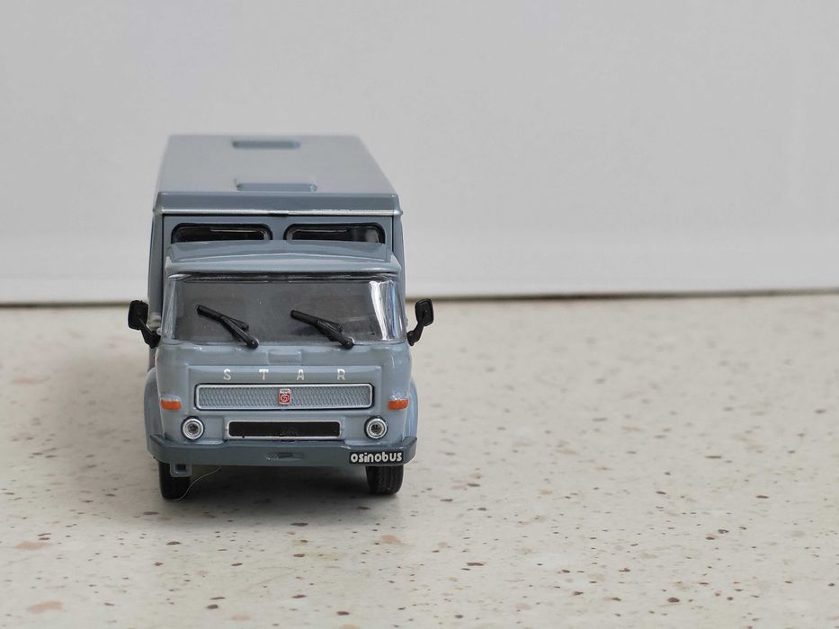 Star Osinobus, skala 1:72