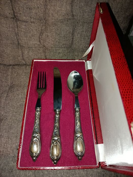 Conjunto Antigo de Talheres em Prata  Portuguesa