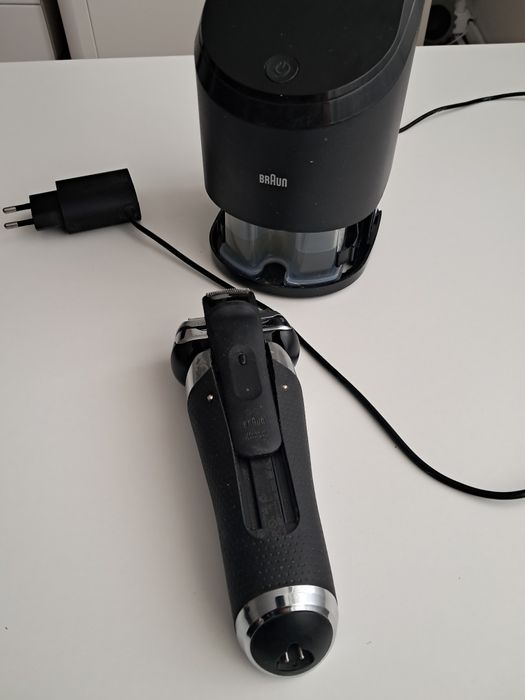 Golarka męska Braun series 9 komplet