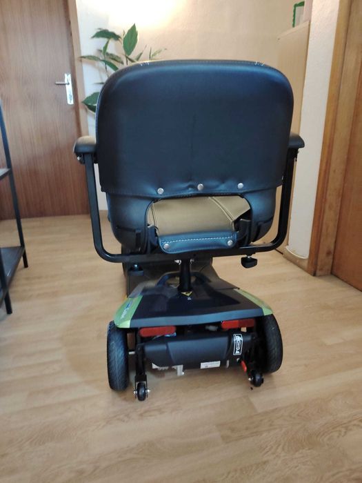 Micro Scooter Invacare NOVA