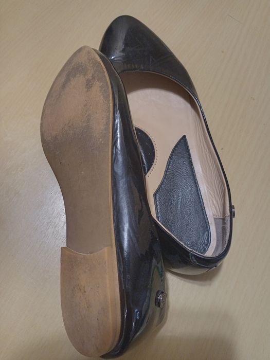 Туфли лаковые черного цвета