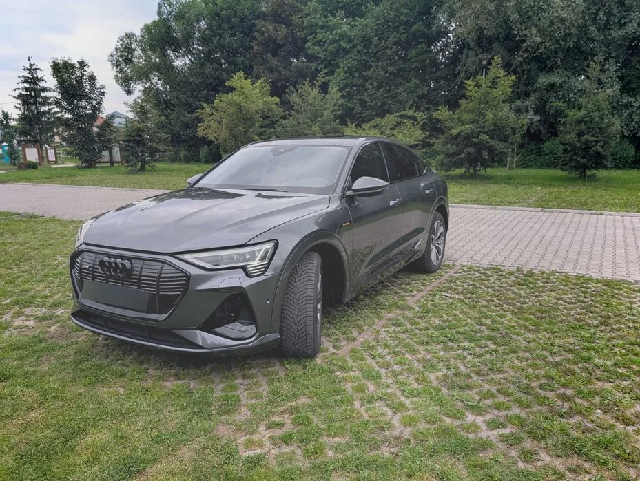 Audi e-tron 55 Quattro Sportback S-Line