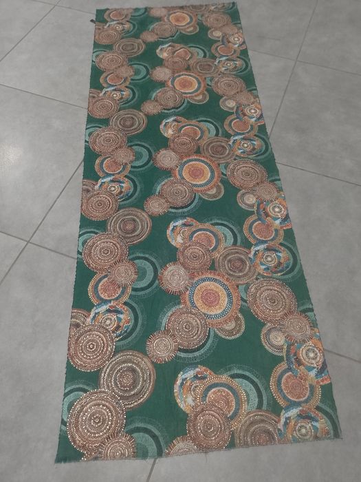 Sprzedam szal damski 190x70 cm.