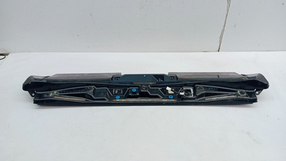 Spoiler / aileron da tampa da mala NISSAN Leaf EV (ZE1)