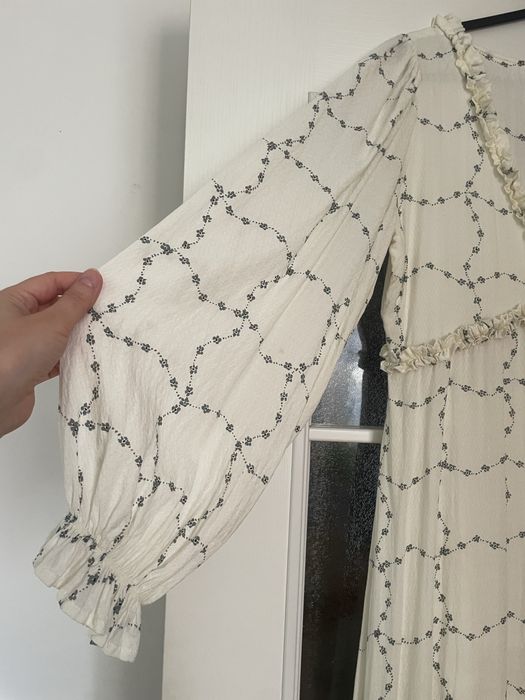 Długa sukienka na lato XS