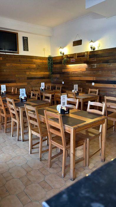 Trespasse Pizzaria na Avenida dos Moinhos, 26101-20, Alfragide