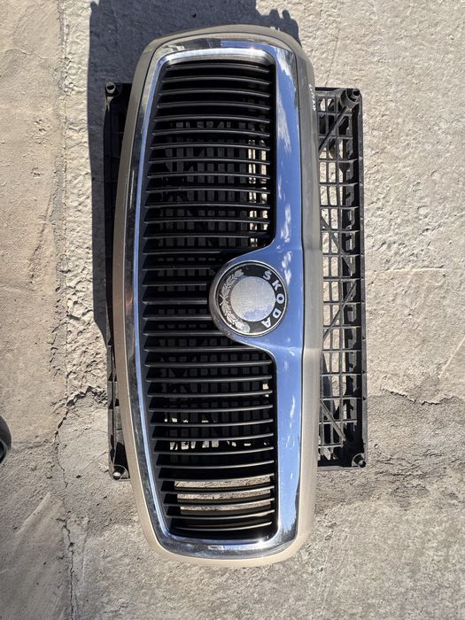 Решітка радіатора skoda Superb 1 шкода суперб 1