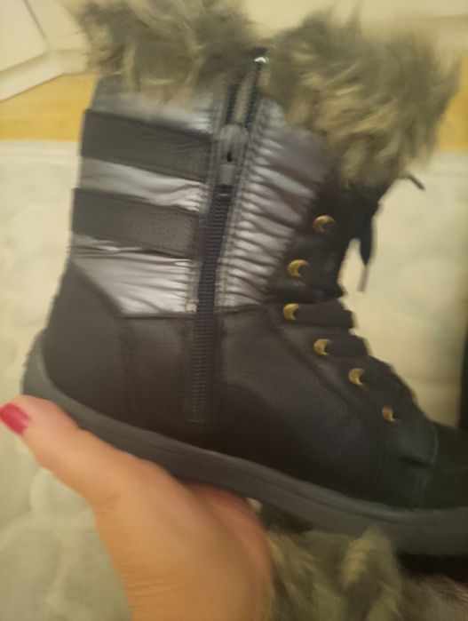 Zimowe buty dla dziewczynki