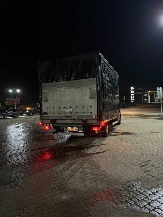 Вантажні перевезення по Україні та на Європу. Офісні/Домашні переїзди. Палети