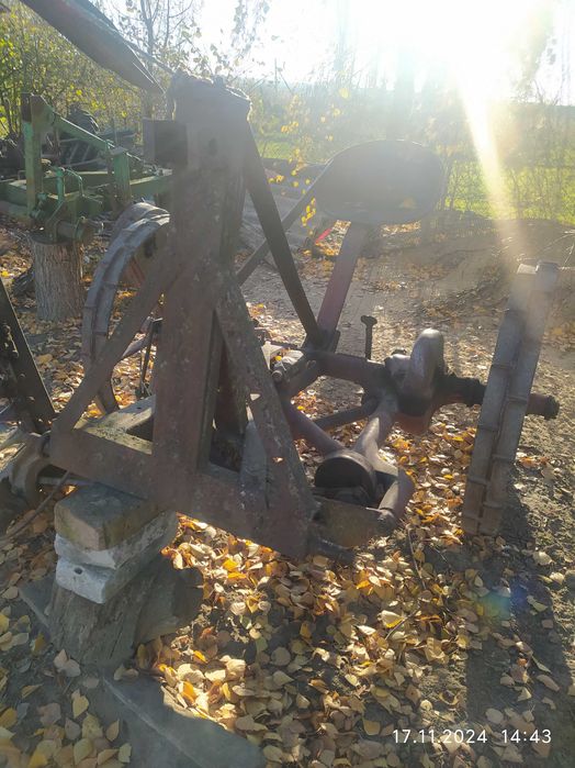 косілка кінна навісна