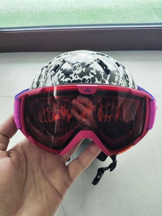 Kask Blizard rozmiar S plus gogle narciarskie