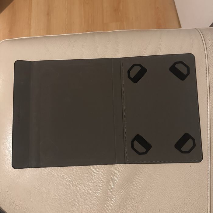 Capa para tablet goosis