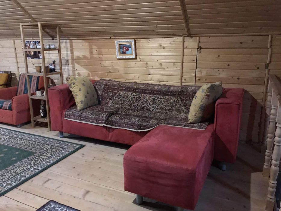 Оренда подобово заміський будинок зі зрубу баня