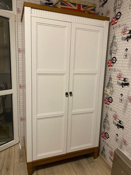 Дитячу спальню натуральна деревина