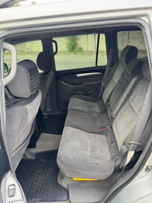 Продам Toyota Land Cruiser Prado