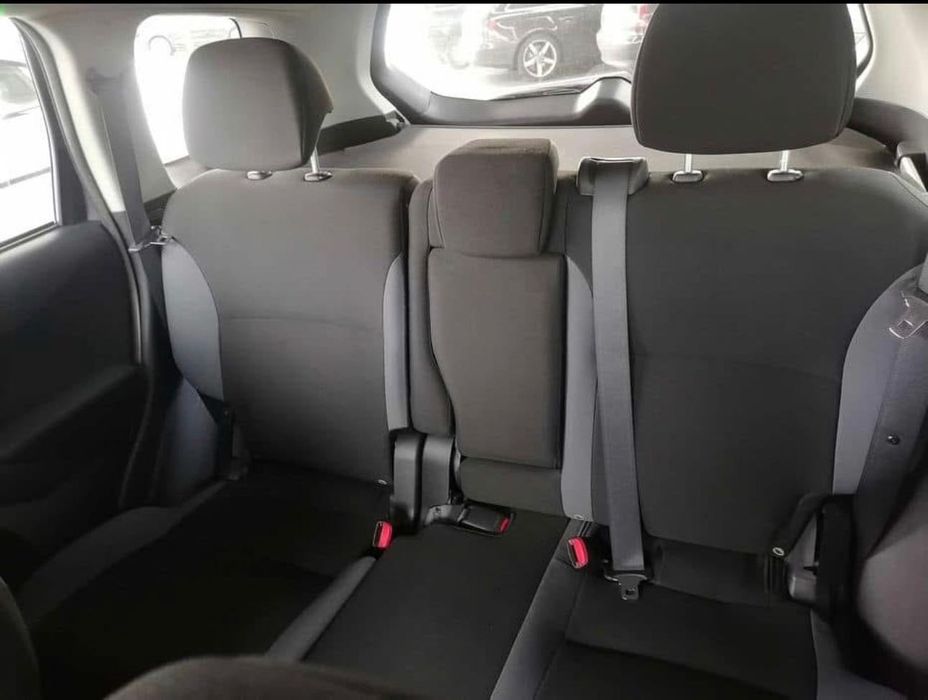 Citroën C-Crosser SUV 2.4 170CV