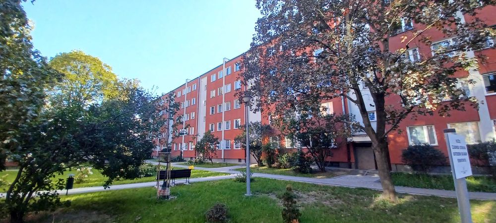 Przy Arkadii/Stary Żoliborz dwupokojowe do wynajęcia. Wolne od zaraz.