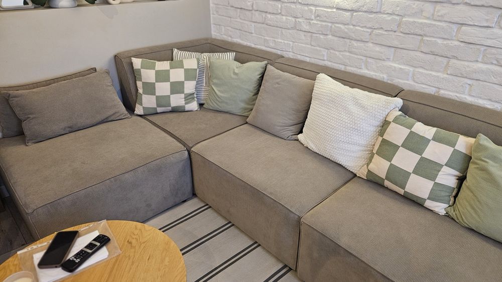 Kanapa Beliani modułowa 6 modułow 84x84x40  dowolność ustawiania