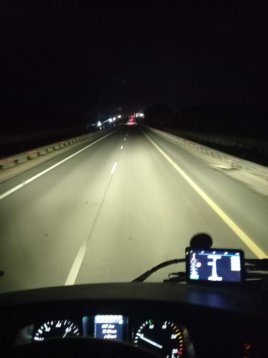 DawnKnight 24V H4 H7 4300K trucks canbus LED лампы K5C K7C K8C K9C