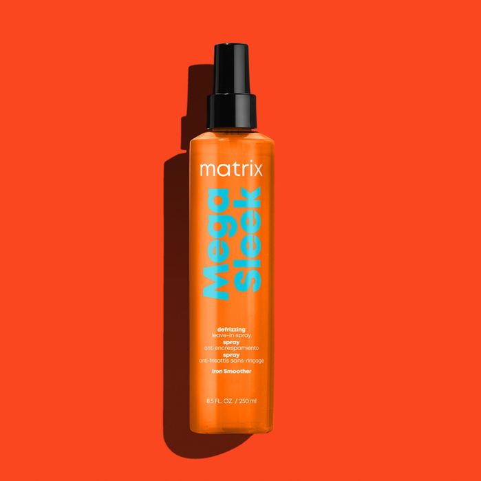 Matrix Mega Sleek Iron Smoother Termoochronna Mgiełka 250 ml