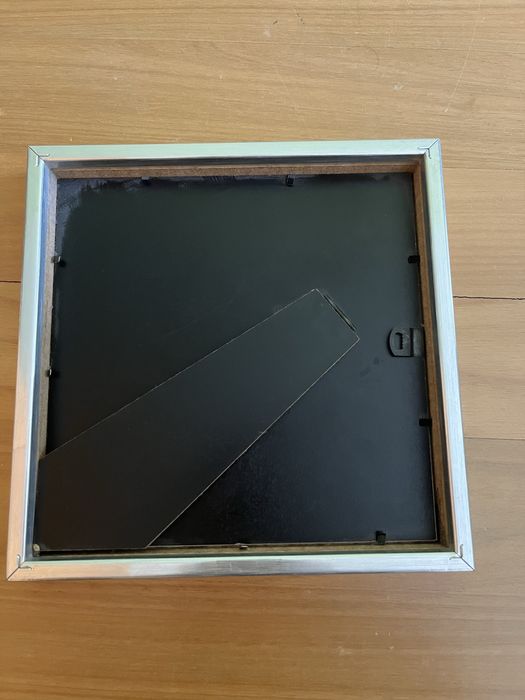 3 Molduras ikea para mesa e para parede