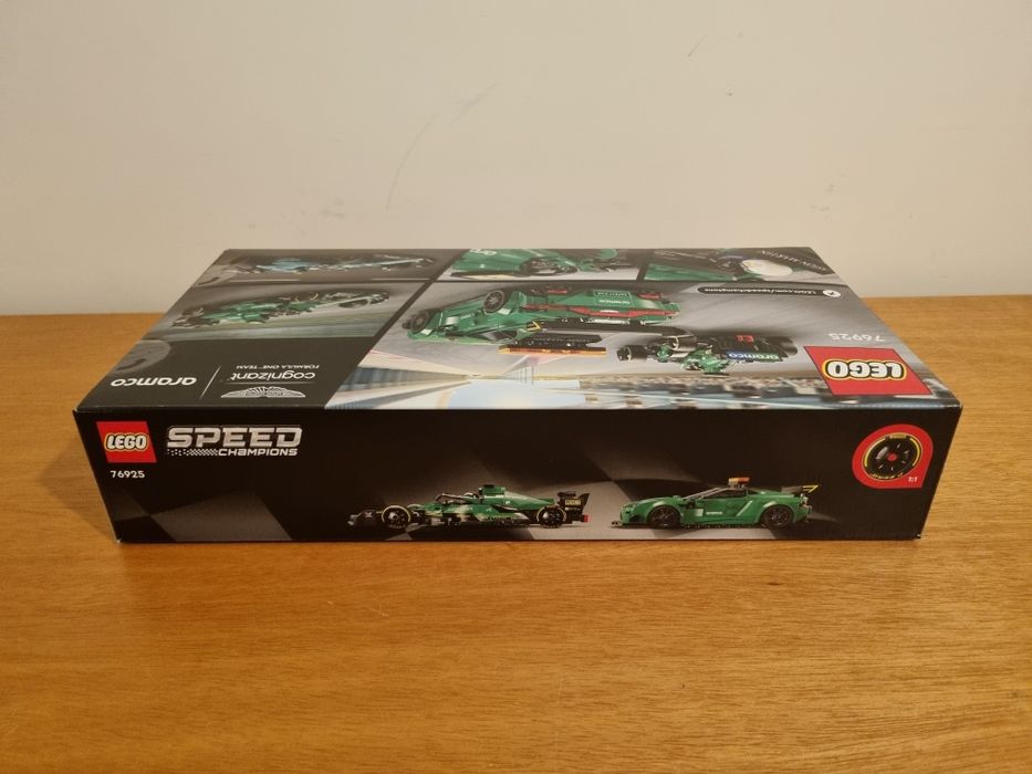 LEGO Speed Champions 76925 - Aston Martin F1 Safety Car & AMR23