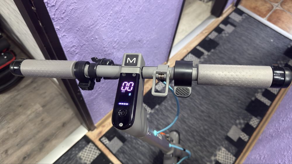 Hulajnoga Motus Scooty 10