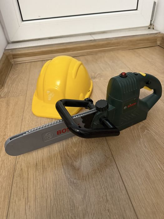 Електропила бензопила Bosh каска інструменти