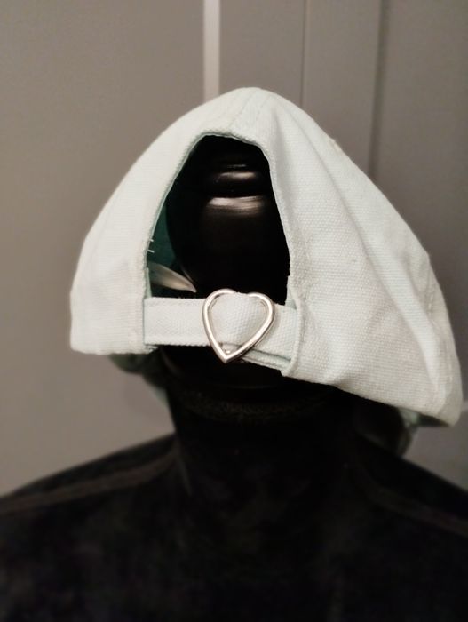 Czapka z daszkiem Sinsay błękitna