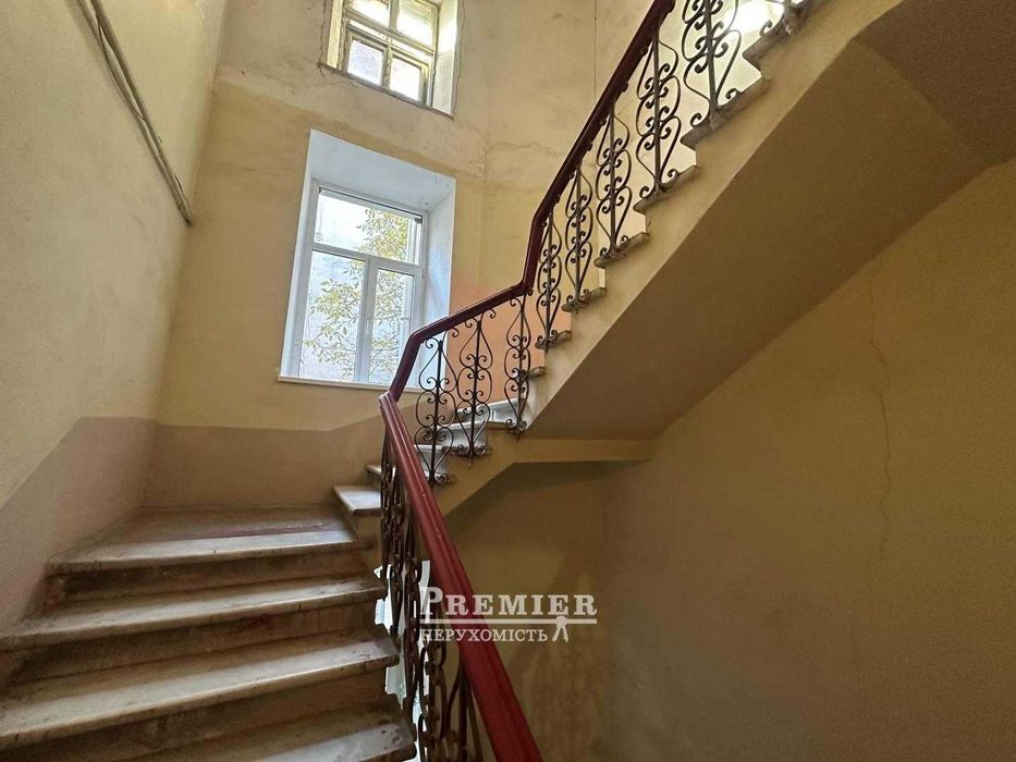 Стара добра Одеса в бельгійці біля парку Шевченка: тиха розкіш, стиль, простір і атмосфера!