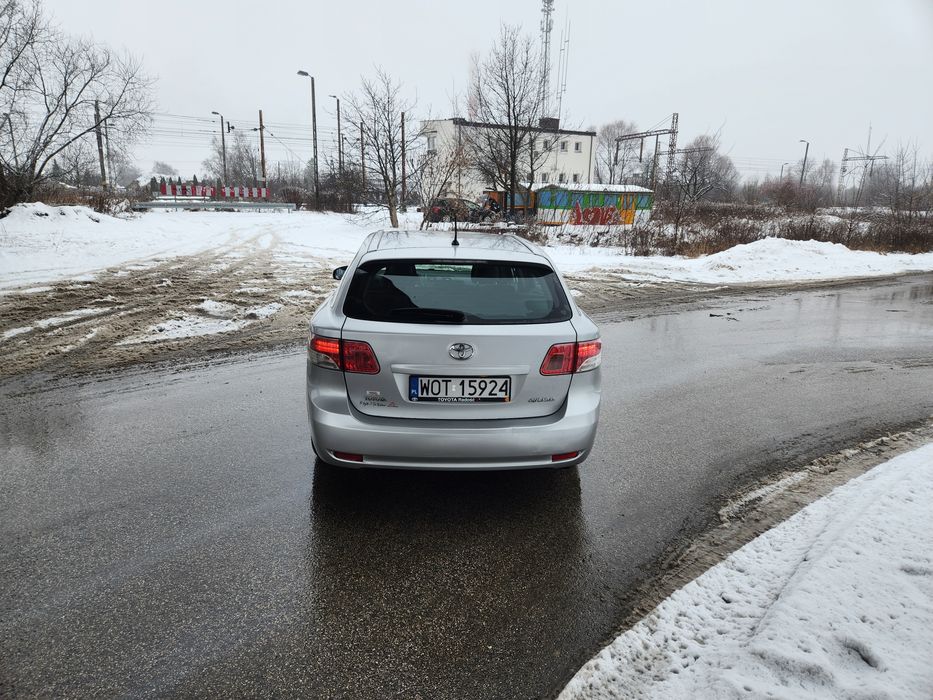 Toyta  Avensis  2.0  D4D  2009r  Salon  Polska