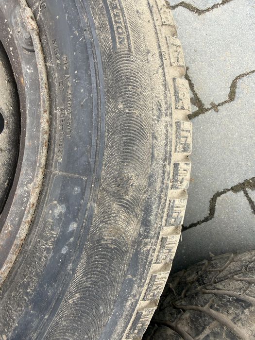Koła 2 szt. 195/65 R15 TIRESTONE