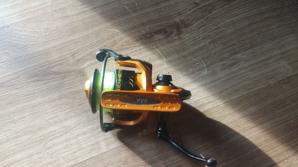 Kołowrotek quick Fahrenheit 6 4000s