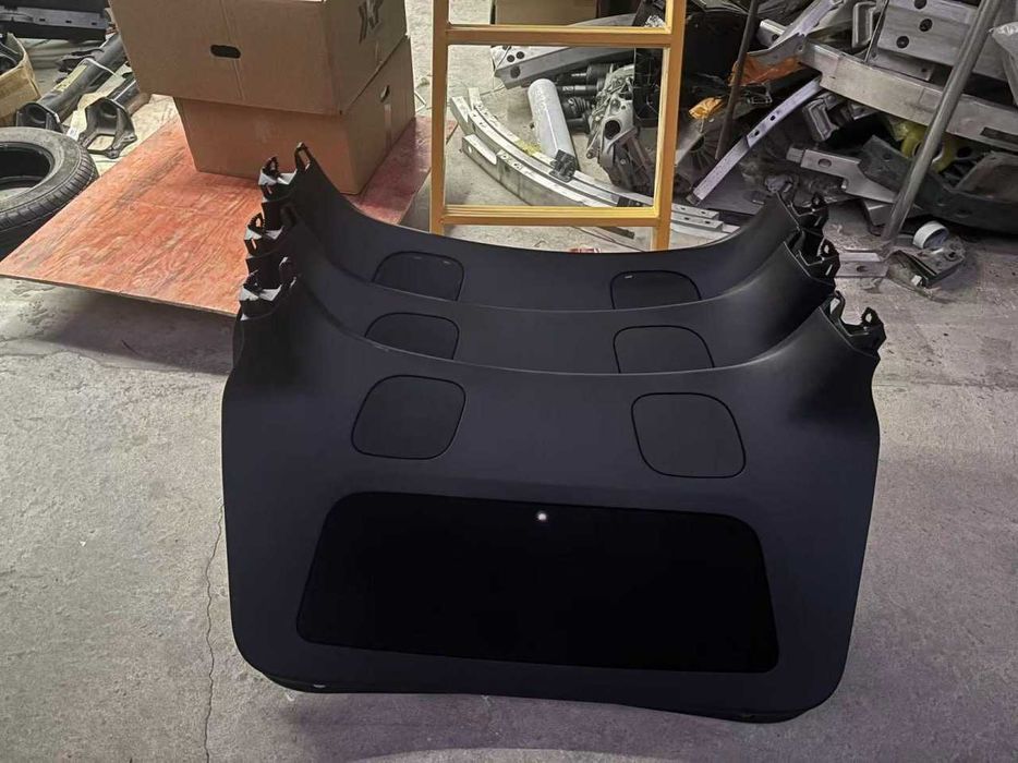 Обшивка кришки багажника ляди Tesla Model Y Оригінал Встановлення